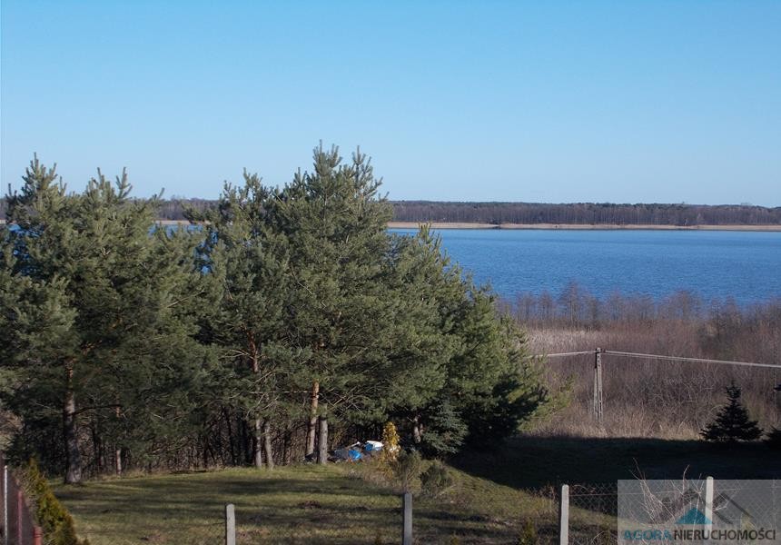 Dom na Wzgórzu z widokiem na jezioro, gmina Łąck